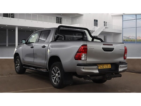 Used Toyota Hilux 2020 for sale - 76253242: Photo 4