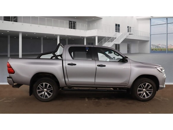 Used Toyota Hilux 2020 for sale - 76253242: Photo 6