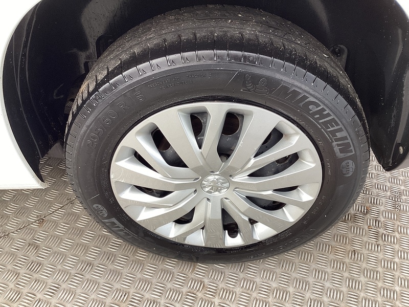 Used Peugeot Partner 2022 for sale - 76559490: Photo 45