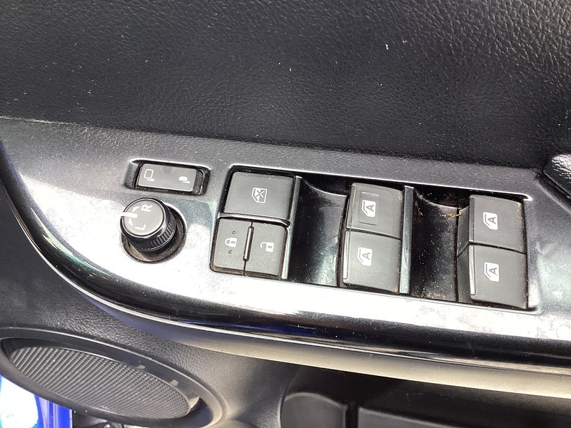 Used Toyota Hilux 2018 for sale - 77298313: Photo 44