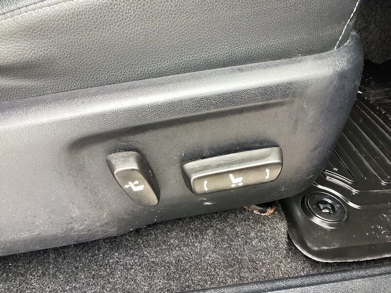 Used Toyota Hilux 2018 for sale - 77298313: Photo 45