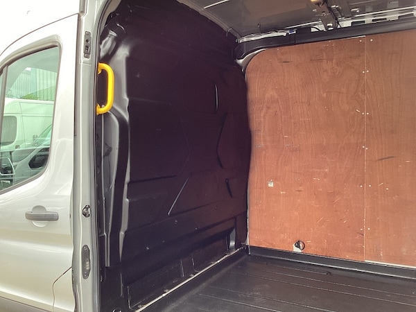Used Ford Transit 2021 for sale - 74445927: Photo 45