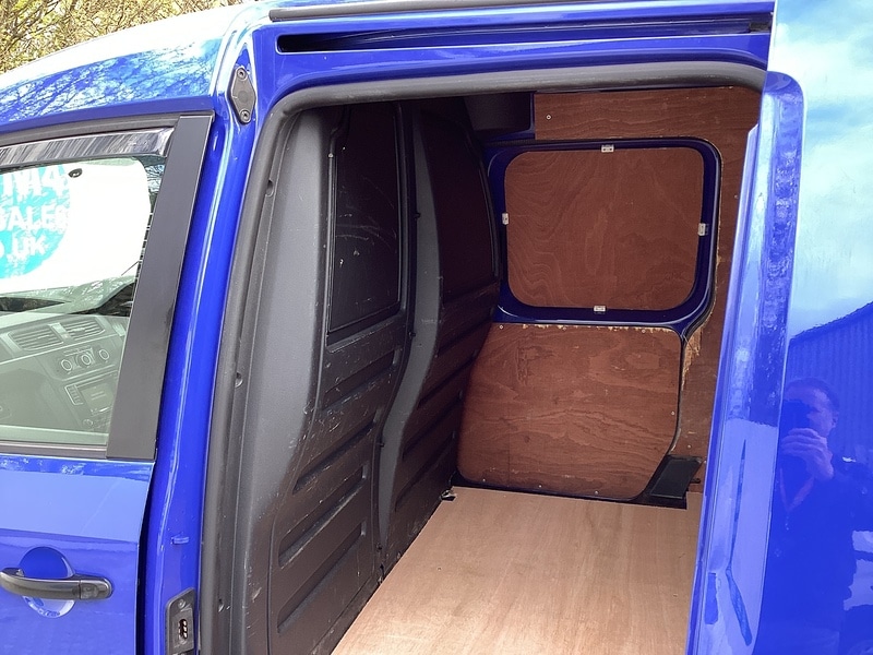 Used Volkswagen Caddy Maxi 2020 for sale - 76778027: Photo 40