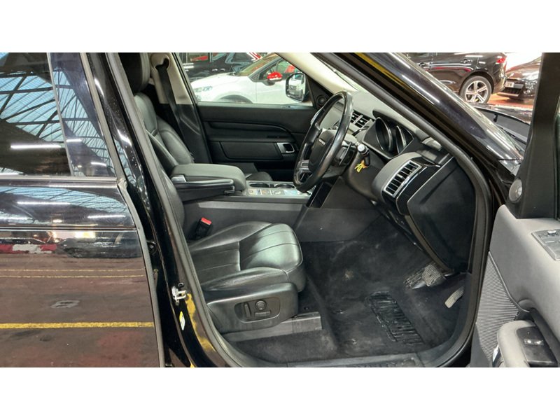 Used Land Rover Discovery 2020 for sale - 76768880: Photo 11