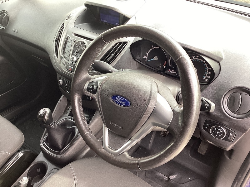 Used Ford Transit Courier 2018 for sale - 77591388: Photo 19