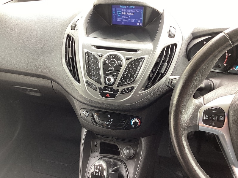 Used Ford Transit Courier 2018 for sale - 77591388: Photo 29