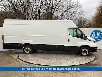 Used Iveco Daily 2023 for sale - 76919765: Photo