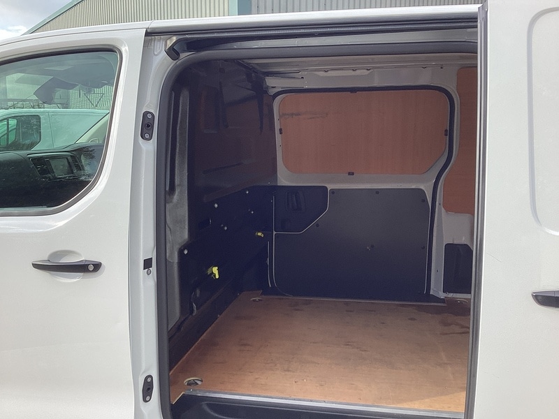 Used Citroen Dispatch 2023 for sale - 76065048: Photo 35