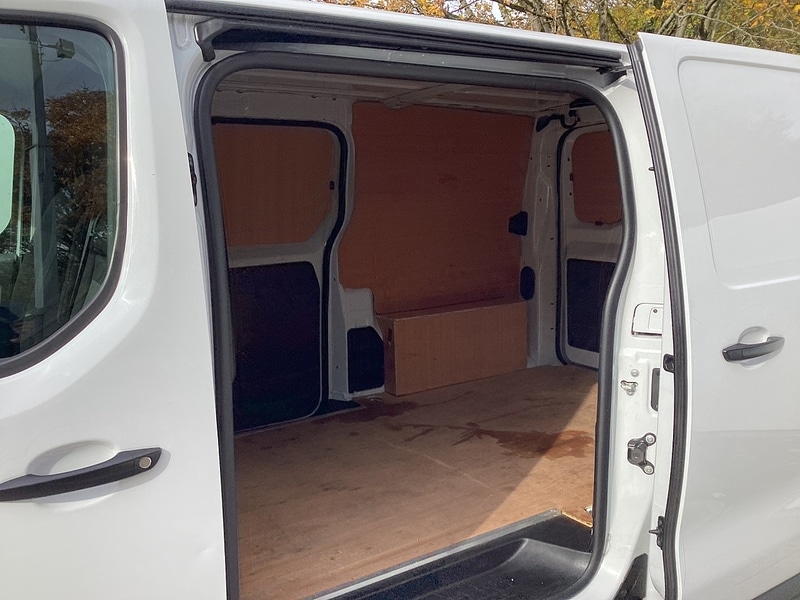 Used Citroen Dispatch 2023 for sale - 76065048: Photo 36