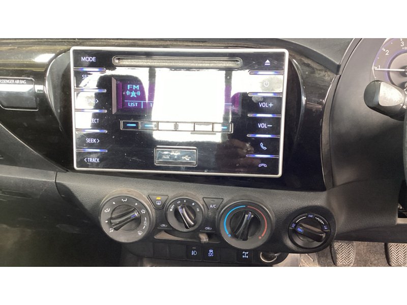 Used Toyota Hilux 2016 for sale - 76477951: Photo 23