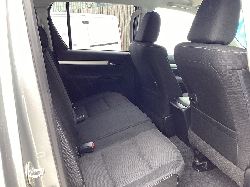 Used Toyota Hilux 2016 for sale - 75908696: Photo 23