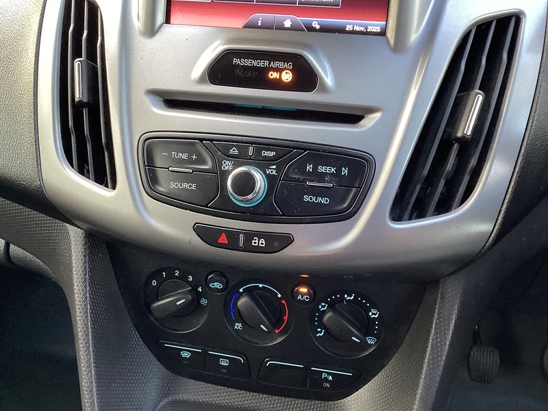 Used Ford Transit Connect 2016 for sale - 76364433: Photo 28