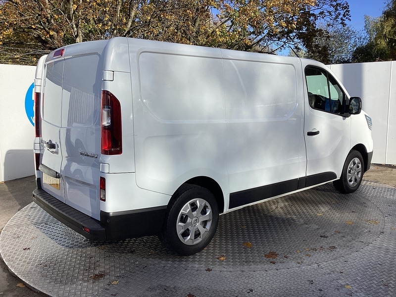 Used Renault Trafic 2022 for sale - 76320212: Photo 3