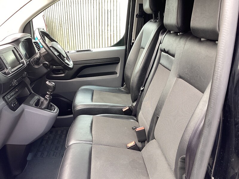 Used Vauxhall Vivaro 2022 for sale - 77452625: Photo 16