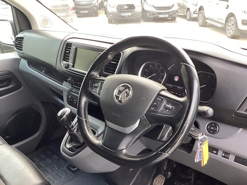 Used Vauxhall Vivaro 2022 for sale - 77452625: Photo 21