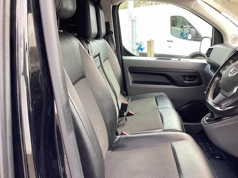 Used Vauxhall Vivaro 2022 for sale - 77452625: Photo 24