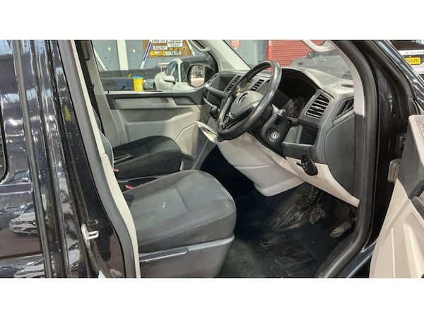 Used Volkswagen Transporter 2016 for sale - 76320207: Photo 9