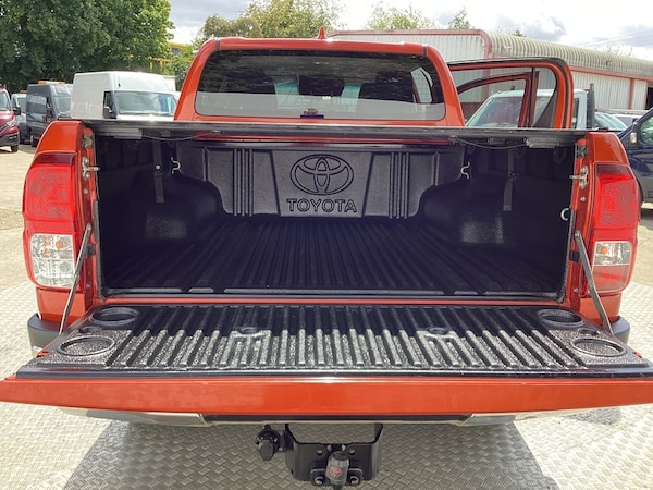 Used Toyota Hilux 2022 for sale - 75304415: Photo 37