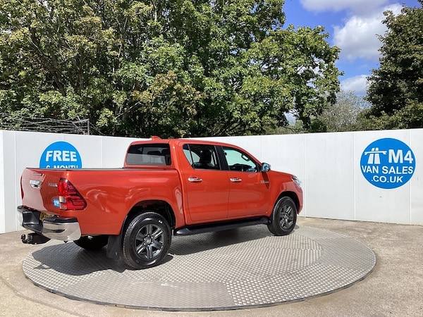 Used Toyota Hilux 2022 for sale - 75304415: Photo 6