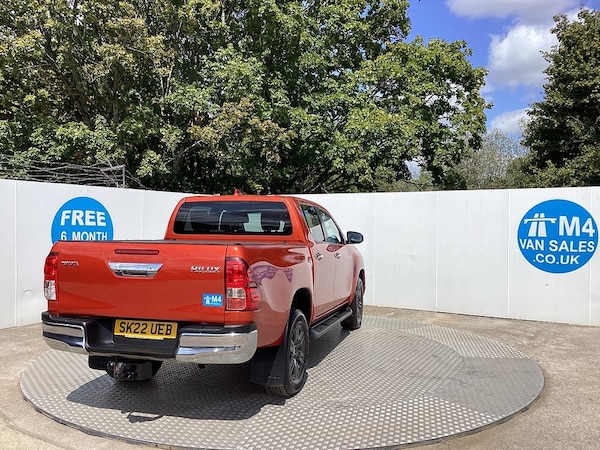 Used Toyota Hilux 2022 for sale - 75304415: Photo 7