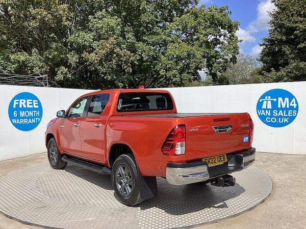 Used Toyota Hilux 2022 for sale - 75304415: Photo 9