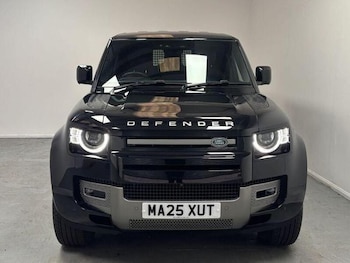 Used Land Rover Defender 2025 for sale - 79626991: Photo