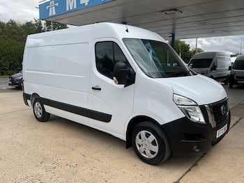 Nissan Interstar feature image
