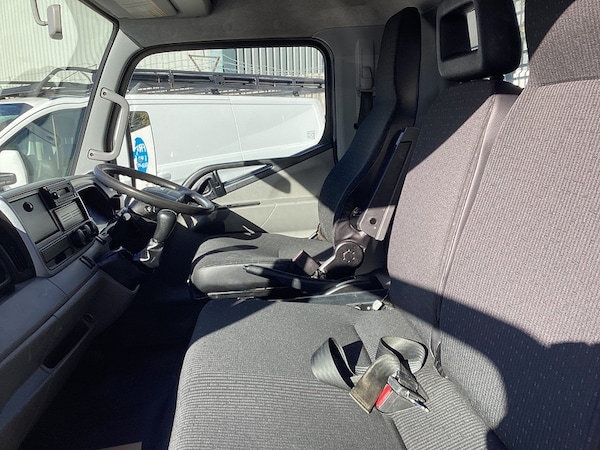 Used Mitsubishi Canter 2023 for sale - 76133019: Photo 13