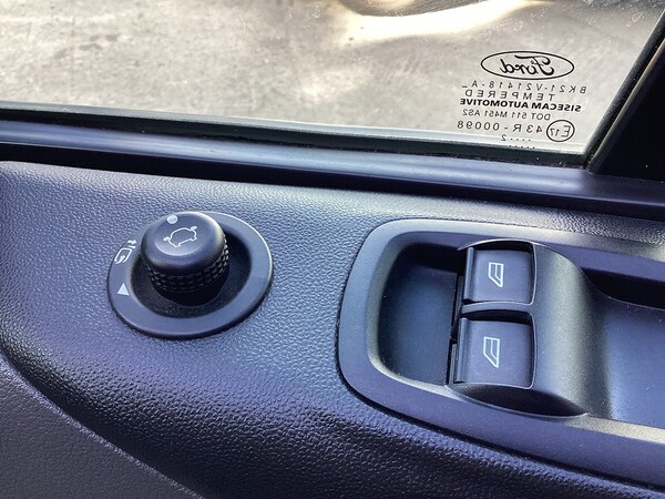 Used Ford Transit Custom 2022 for sale - 75440579: Photo 17