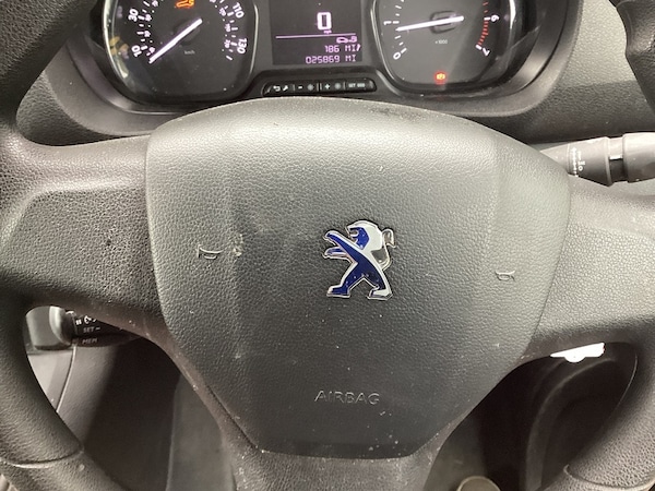 Used Peugeot Expert 2023 for sale - 75276194: Photo 26