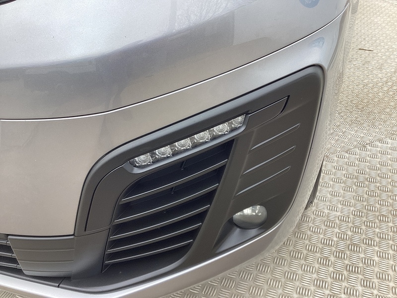 Used Vauxhall Vivaro 2022 for sale - 77208546: Photo 13