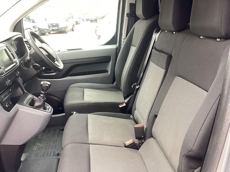 Used Vauxhall Vivaro 2022 for sale - 77208546: Photo 16