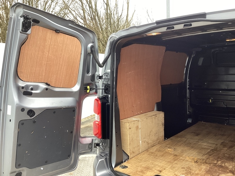 Used Vauxhall Vivaro 2022 for sale - 77208546: Photo 39