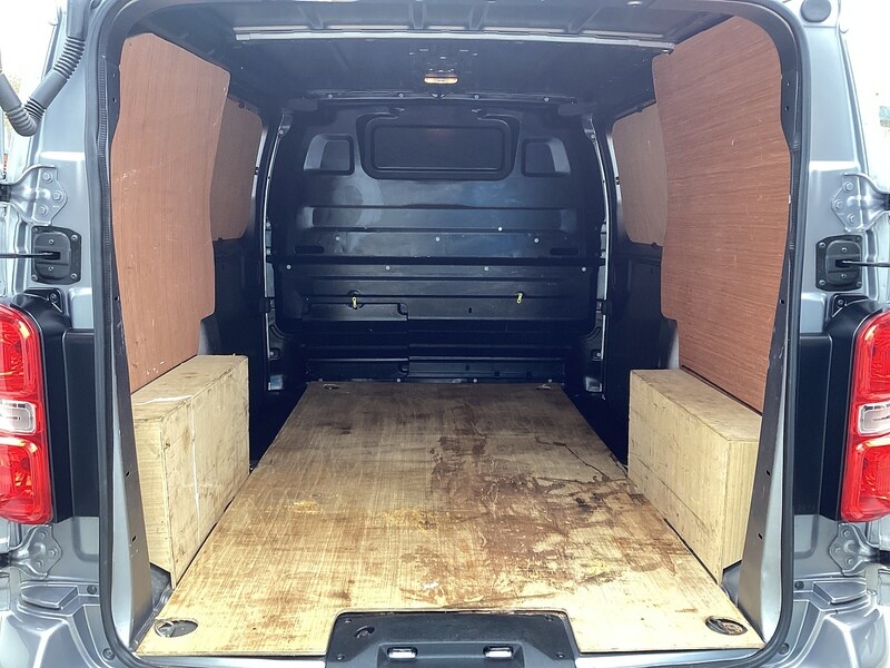 Used Vauxhall Vivaro 2022 for sale - 77208546: Photo 41