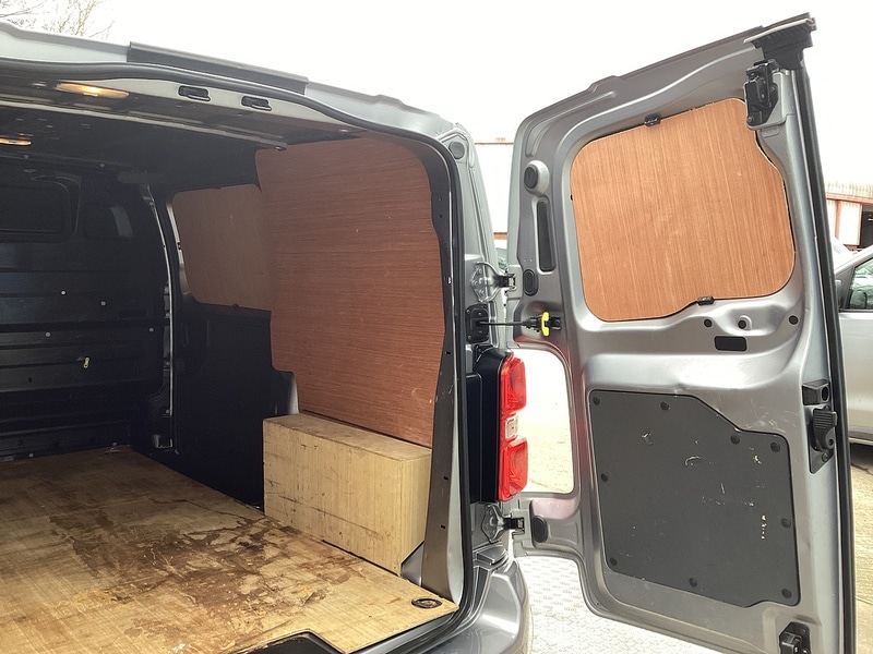 Used Vauxhall Vivaro 2022 for sale - 77208546: Photo 44