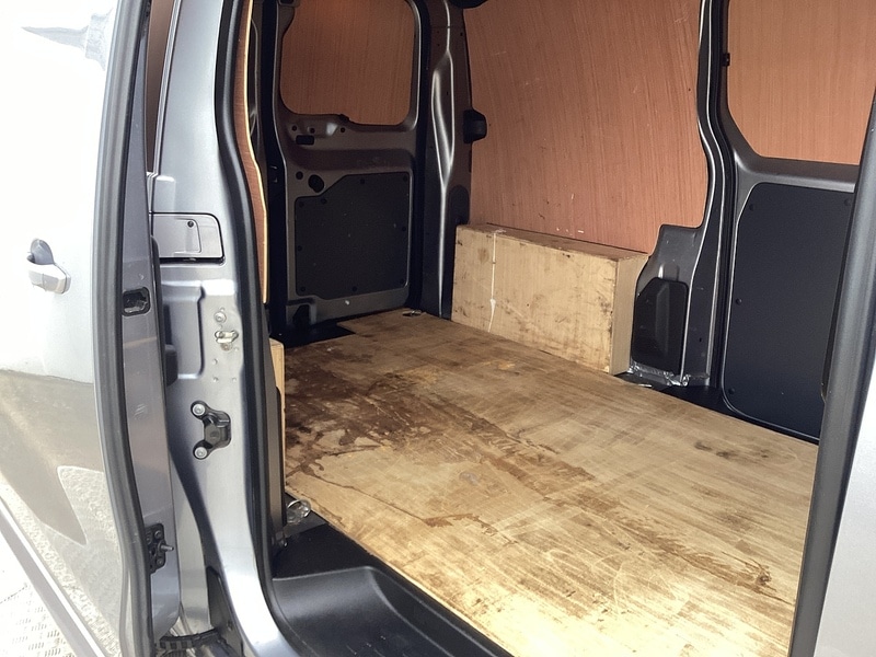 Used Vauxhall Vivaro 2022 for sale - 77208546: Photo 47