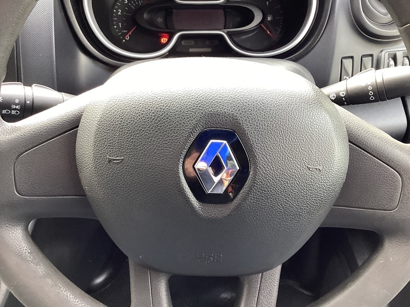 Used Renault Trafic 2021 for sale - 76193873: Photo 24