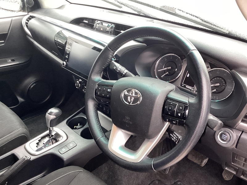 Used Toyota Hilux 2021 for sale - 77208533: Photo 24