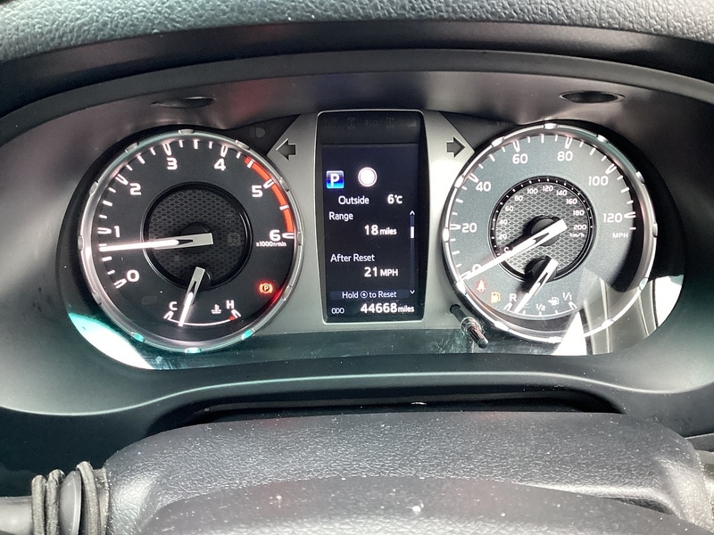 Used Toyota Hilux 2021 for sale - 77208533: Photo 33