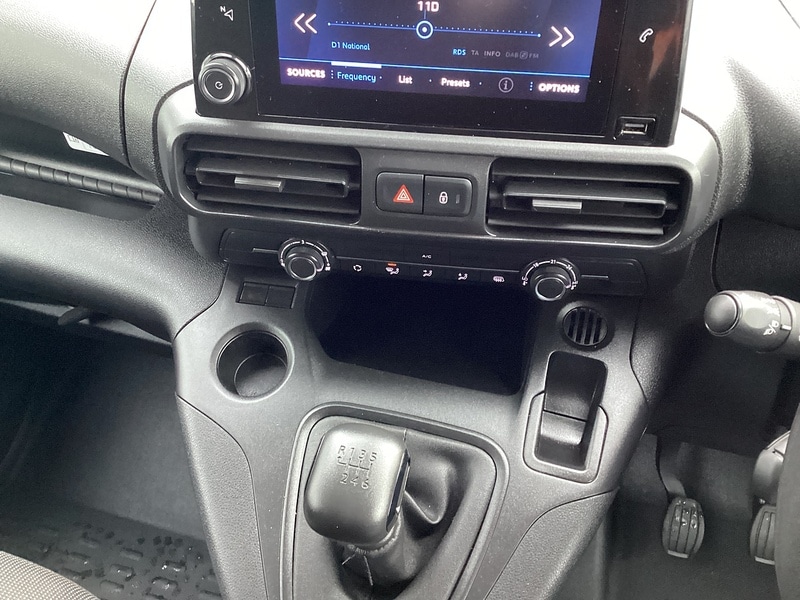 Used Peugeot Partner 2024 for sale - 76946766: Photo 29