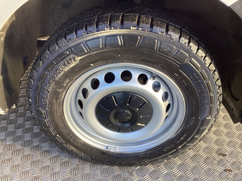 Used Volkswagen Crafter 2025 for sale - 76879368: Photo 45