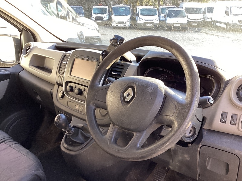 Used Renault Trafic 2017 for sale - 76638648: Photo 16