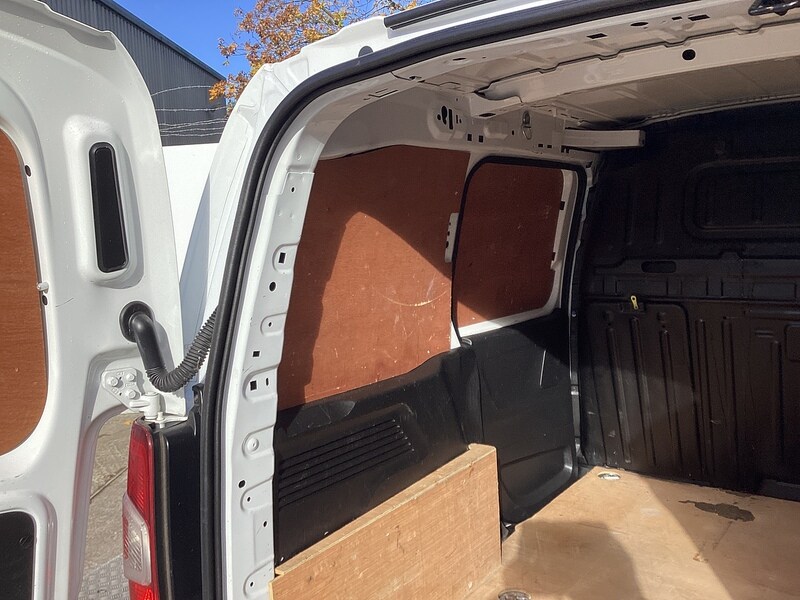 Used Vauxhall Combo 2021 for sale - 76320210: Photo 35