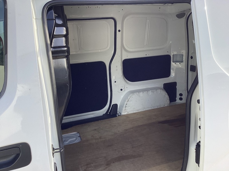 Used Nissan NV200 2014 for sale - 77902475: Photo 20