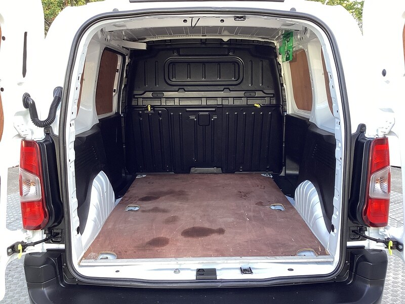 Used Peugeot Partner 2020 for sale - 75359950: Photo 33