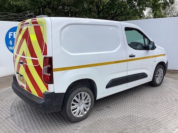 Used Peugeot Partner 2020 for sale - 75359950: Photo