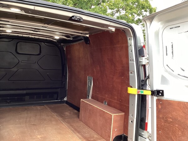 Used Ford Transit Custom 2021 for sale - 75145638: Photo 40