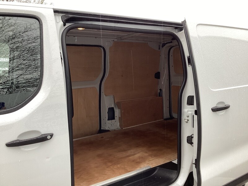 Used Citroen Dispatch 2025 for sale - 76958521: Photo 40