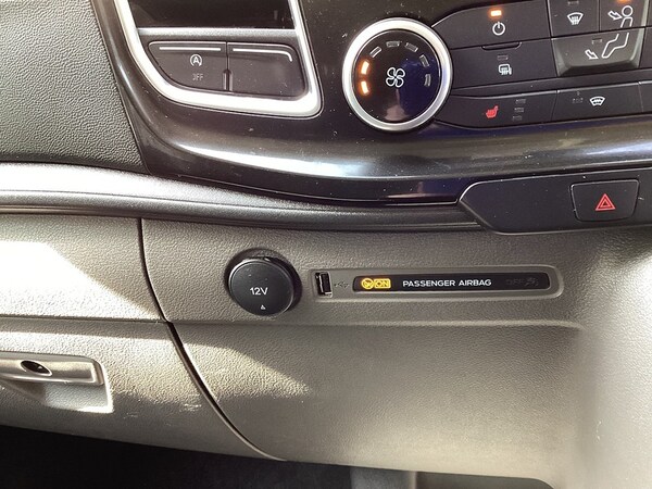 Used Ford Transit Custom 2022 for sale - 74538056: Photo 32