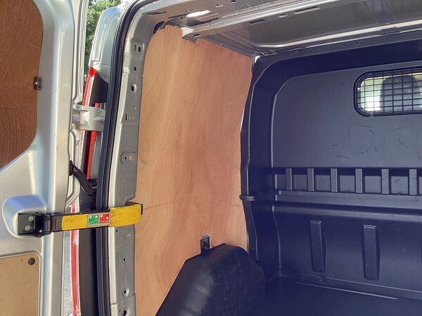 Used Ford Transit Custom 2022 for sale - 74538056: Photo 40